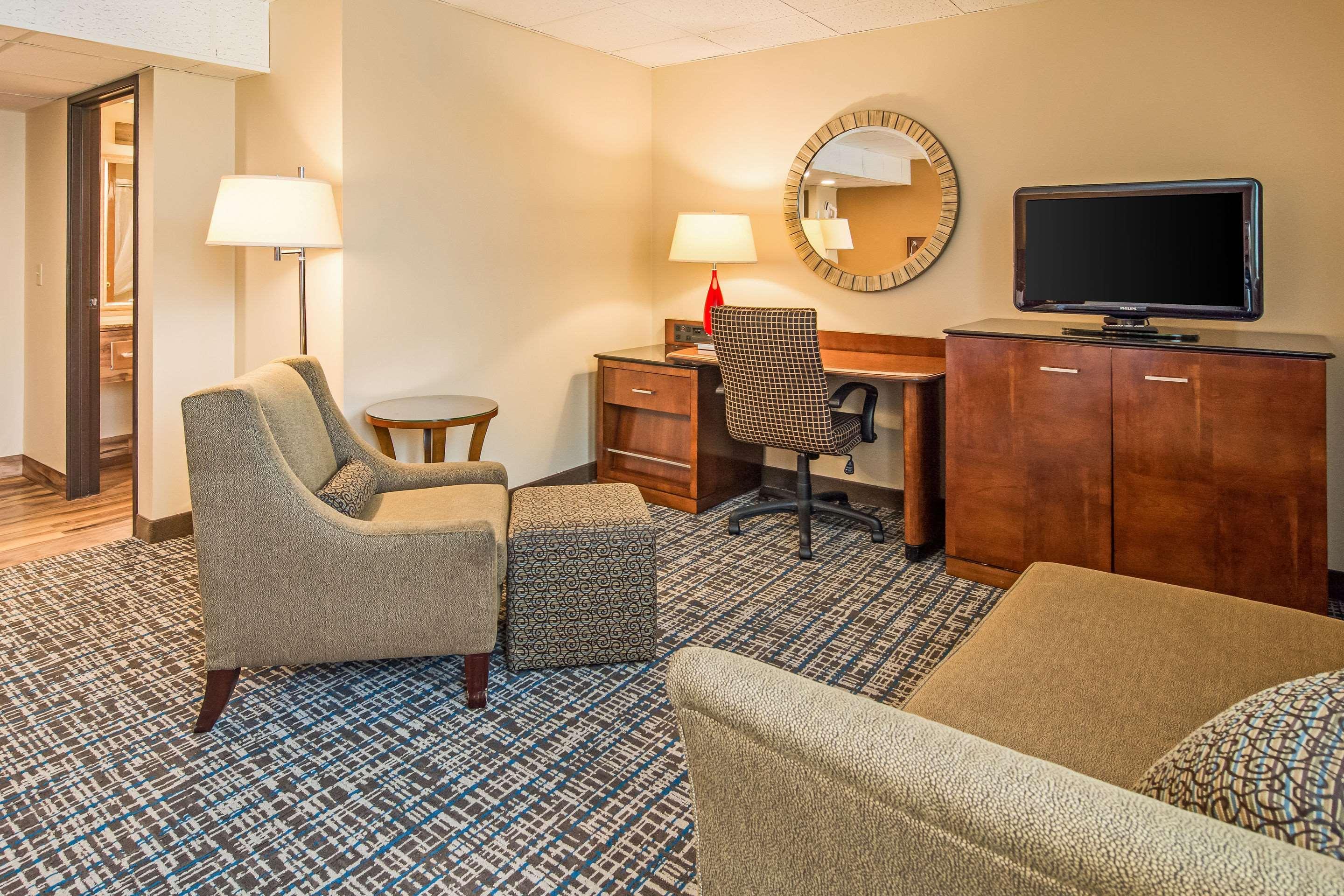 Quality Inn & Suites Virginia Exterior foto